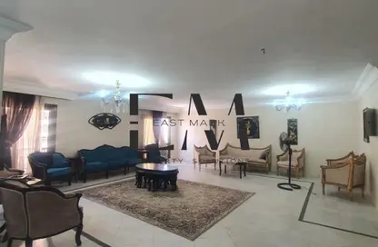 شقة - 3 غرف نوم - 2 حمامات للايجار في شارع حافظ رمضان - المنطقة السادسة - مدينة نصر - القاهرة