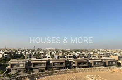 Villa - 4 Bedrooms - 5 Bathrooms for sale in New Giza - Cairo Alexandria Desert Road - 6 October City - Giza