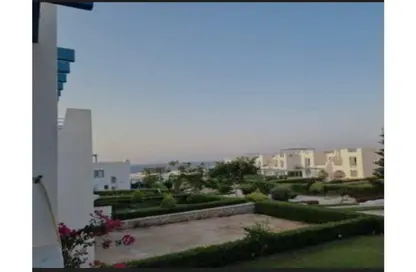 Chalet - 2 Bedrooms - 2 Bathrooms for sale in Mountain View - Ras Al Hekma - North Coast