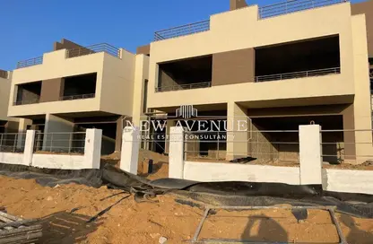 Townhouse - 4 Bedrooms - 4 Bathrooms for sale in Palm Hills New Cairo - 5th Settlement Compounds - The 5th Settlement - New Cairo City - Cairo
