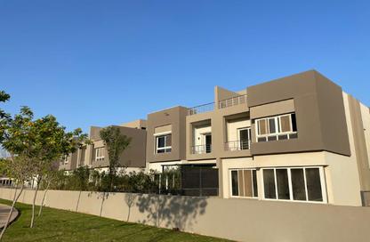 Townhouse - 4 Bedrooms - 4 Bathrooms for sale in Etapa - Sheikh Zayed Compounds - Sheikh Zayed City - Giza