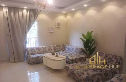 Apartment - 2 Bedrooms - 1 Bathroom for rent in The Residences - Hyde Park - 5th Settlement Compounds - The 5th Settlement - New Cairo City - Cairo