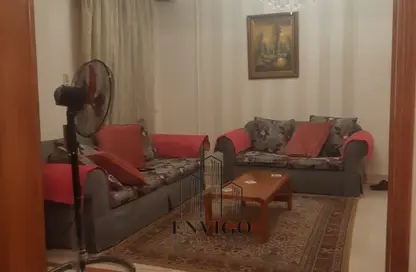 Apartment - 2 Bedrooms - 1 Bathroom for sale in Anwar Al Mufti St. - 1st Zone - Nasr City - Cairo
