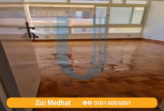 8353211 - Property Image 3