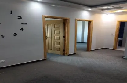 Office Space - Studio - 1 Bathroom for sale in Beverly Hills Road - 17th District - Sheikh Zayed City - Giza
