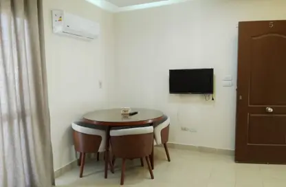 Apartment - 2 Bedrooms - 1 Bathroom for rent in Al Mostakbal - 12th District - Sheikh Zayed City - Giza