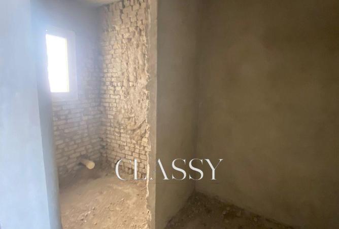 8123096 - Property Image 3