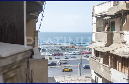 شقة - 3 غرف نوم - 1 حمام للايجار في طريق الجيش - كليوباترا - حي شرق - الاسكندرية