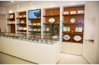 Retail - Studio - 1 Bathroom for rent in Al Shabab St. - Sheikh Zayed City - Giza