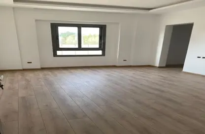 Apartment - 3 Bedrooms - 3 Bathrooms for sale in La Colina - Sheikh Zayed Compounds - Sheikh Zayed City - Giza