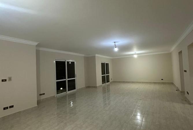 8240880 - صورة العقار 3