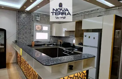 Apartment - 4 Bedrooms - 2 Bathrooms for rent in Al Hekma St. - Sheikh Zayed City - Giza