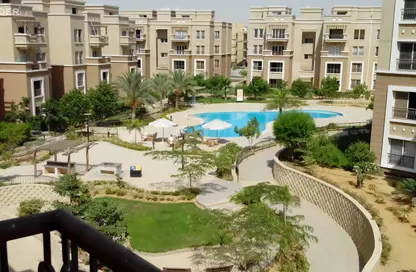 شقة - 2 غرف نوم - 2 حمامات للبيع في القطامية بلازا - التجمع الاول - مدينة القاهرة الجديدة - القاهرة