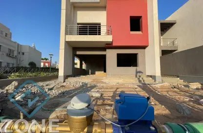 فيلا - 3 غرف نوم - 3 حمامات للبيع في پريڤادو - مدينتي - القاهرة