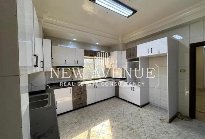 8433322 - Property Image 2