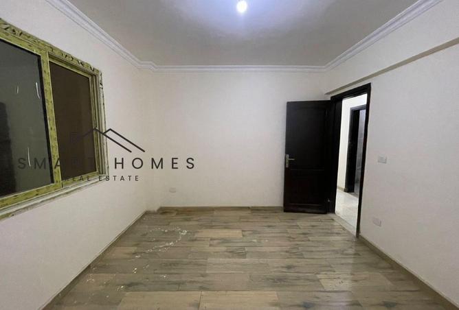 8372101 - Property Image 2