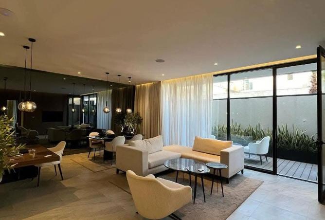 8407805 - Property Main Image