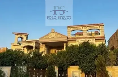 Villa - 7+ Bedrooms - 7+ Bathrooms for sale in Shorouk City - Cairo