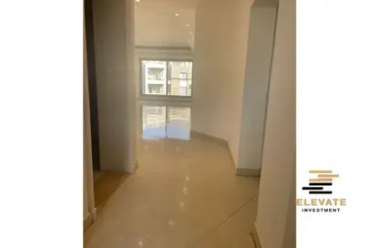 شقة - 2 غرف نوم - 2 حمامات للايجار في كمبوند فيلدج جاردن القطامية - كمبوندات التجمع الخامس - التجمع الخامس - مدينة القاهرة الجديدة - القاهرة