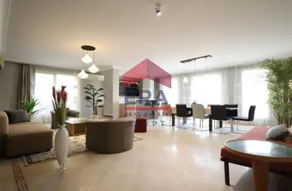 شقة - 4 غرف نوم - 2 حمامات للايجار في سرايات المعادي - حي المعادي - القاهرة شقة - 4 غرف نوم - 2 حمامات للايجار في سرايات المعادي - حي المعادي - القاهرة