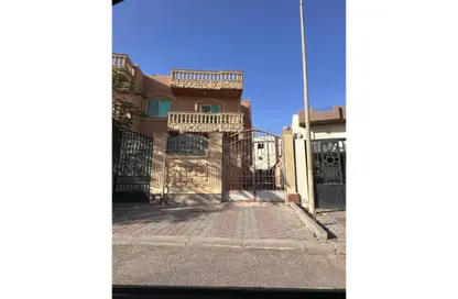 دوبلكس - 6 غرف نوم - 5 حمامات للبيع في طريق بلبيس - خط 10 - الحي الثالث - مدينة العبور - القليوبية