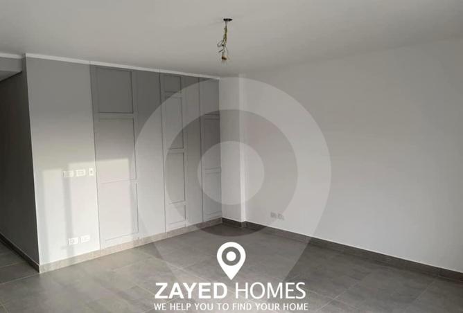 8232336 - Property Image 3