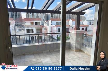 Villa - 7 Bedrooms - 5 Bathrooms for sale in Al Shohada Square St. - Smouha - Hay Sharq - Alexandria