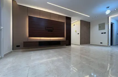 Apartment - 3 Bedrooms - 2 Bathrooms for sale in Madinaty - Cairo