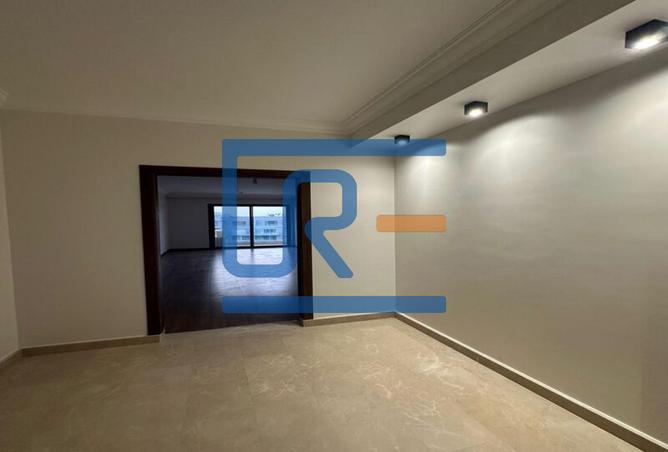 8243178 - Property Main Image