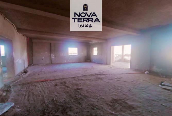 8318749 - Property Image 3