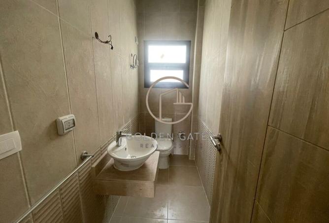 8191912 - Property Image 3