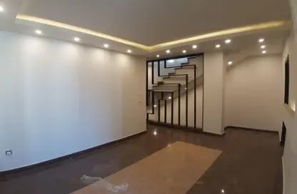 iVilla - 3 Bedrooms - 3 Bathrooms for rent in Mountain View Hyde Park - 5th Settlement Compounds - The 5th Settlement - New Cairo City - Cairo