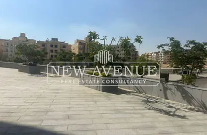 Retail - Studio - 1 Bathroom for rent in The Hub - 5th Settlement Compounds - The 5th Settlement - New Cairo City - Cairo
