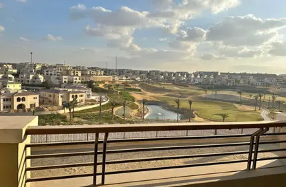 فيلا - 5 غرف نوم - 5 حمامات للبيع في ليفانا - اب تاون كايرو - المقطم - القاهرة