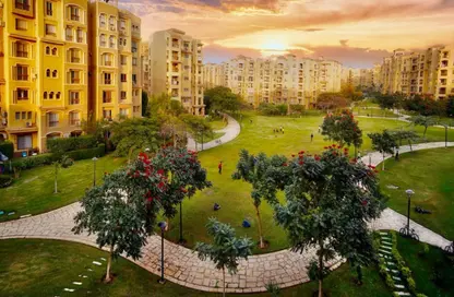 Apartment - 3 Bedrooms - 3 Bathrooms for sale in Privado - Madinaty - Cairo