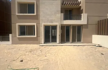 Villa - 5 Bedrooms - 6 Bathrooms for sale in Taj City - 5th Settlement Compounds - The 5th Settlement - New Cairo City - Cairo