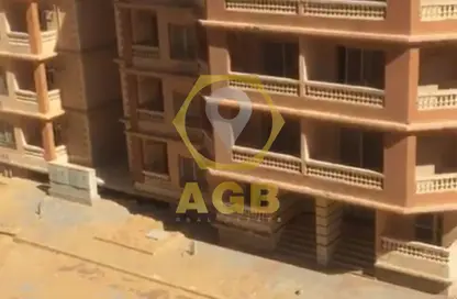 Apartment - 3 Bedrooms - 2 Bathrooms for sale in South Teseen St. - The 5th Settlement - New Cairo City - Cairo