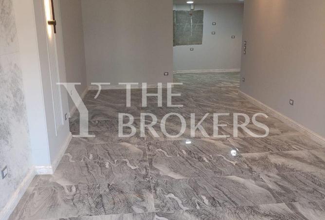 8021474 - Property Image 2