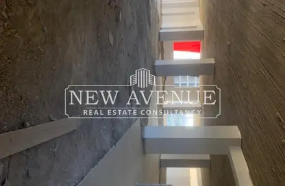Retail - Studio - 2 Bathrooms for sale in Bank Center Street - South Teseen St. - The 5th Settlement - New Cairo City - Cairo