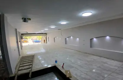 Shop - Studio - 2 Bathrooms for rent in Maadi - Hay El Maadi - Cairo