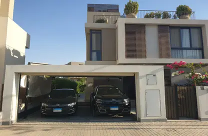 Villa - 4 Bedrooms - 5 Bathrooms for rent in Sodic East - 6th District - New Heliopolis - Cairo
