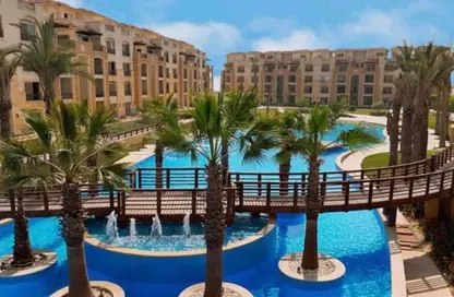 Apartment - 3 Bedrooms - 2 Bathrooms for sale in Stone Residence - 5th Settlement Compounds - The 5th Settlement - New Cairo City - Cairo