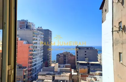 شقة - 3 غرف نوم - 1 حمام للبيع في الأزاريطة - حي وسط - الاسكندرية