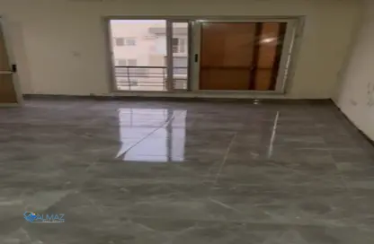 Apartment - 3 Bedrooms - 2 Bathrooms for sale in El Koronfel - The 5th Settlement - New Cairo City - Cairo