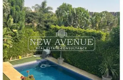 Villa - 4 Bedrooms - 5 Bathrooms for sale in Seasons Residence - Ext North Inves Area - New Cairo City - Cairo