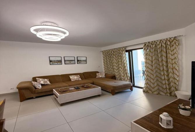 8246861 - Property Image 3