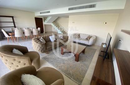 Penthouse - 4 Bedrooms - 4 Bathrooms for sale in Lake View - 5th Settlement Compounds - The 5th Settlement - New Cairo City - Cairo
