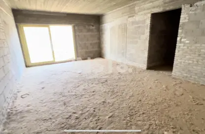 Apartment - 2 Bedrooms - 3 Bathrooms for sale in Mountain View iCity - 5th Settlement Compounds - The 5th Settlement - New Cairo City - Cairo