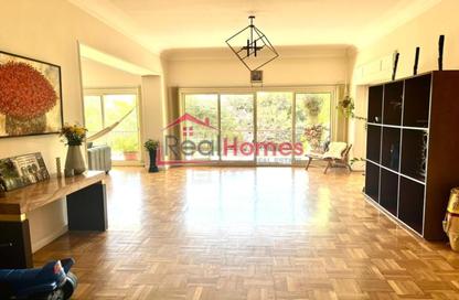 Apartment - 4 Bedrooms - 3 Bathrooms for rent in Hassan Sabri St. - Zamalek - Cairo