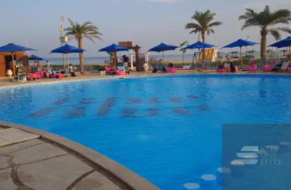 شاليه - 3 غرف نوم - 2 حمامات للبيع في بلو بلو - العين السخنة - السويس